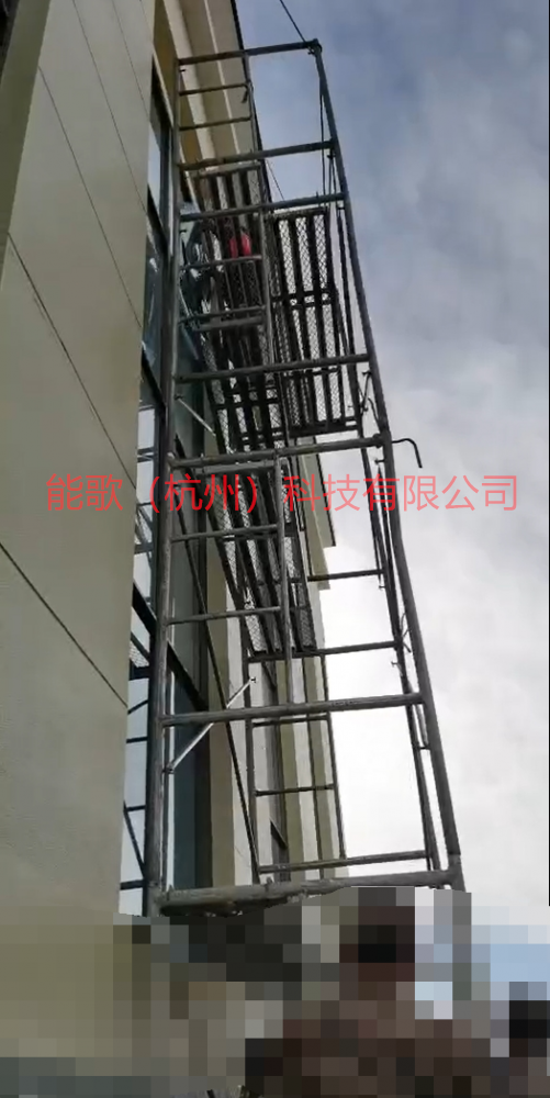 西部某单位激光窃听防护项目实施，新型激光窃听阻断膜保驾护航！